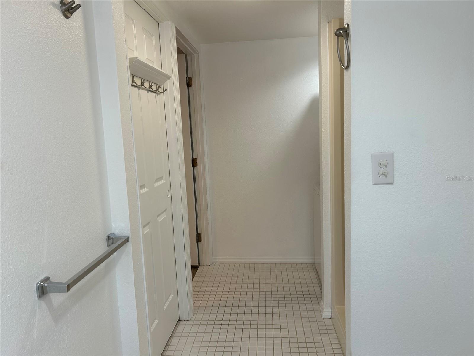 Image 15 of 16 For 39029 1-2 Kirkland Drive