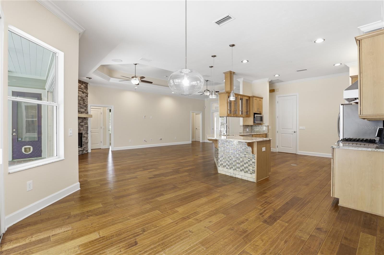 Image 23 of 67 For 8963 80th Avenue