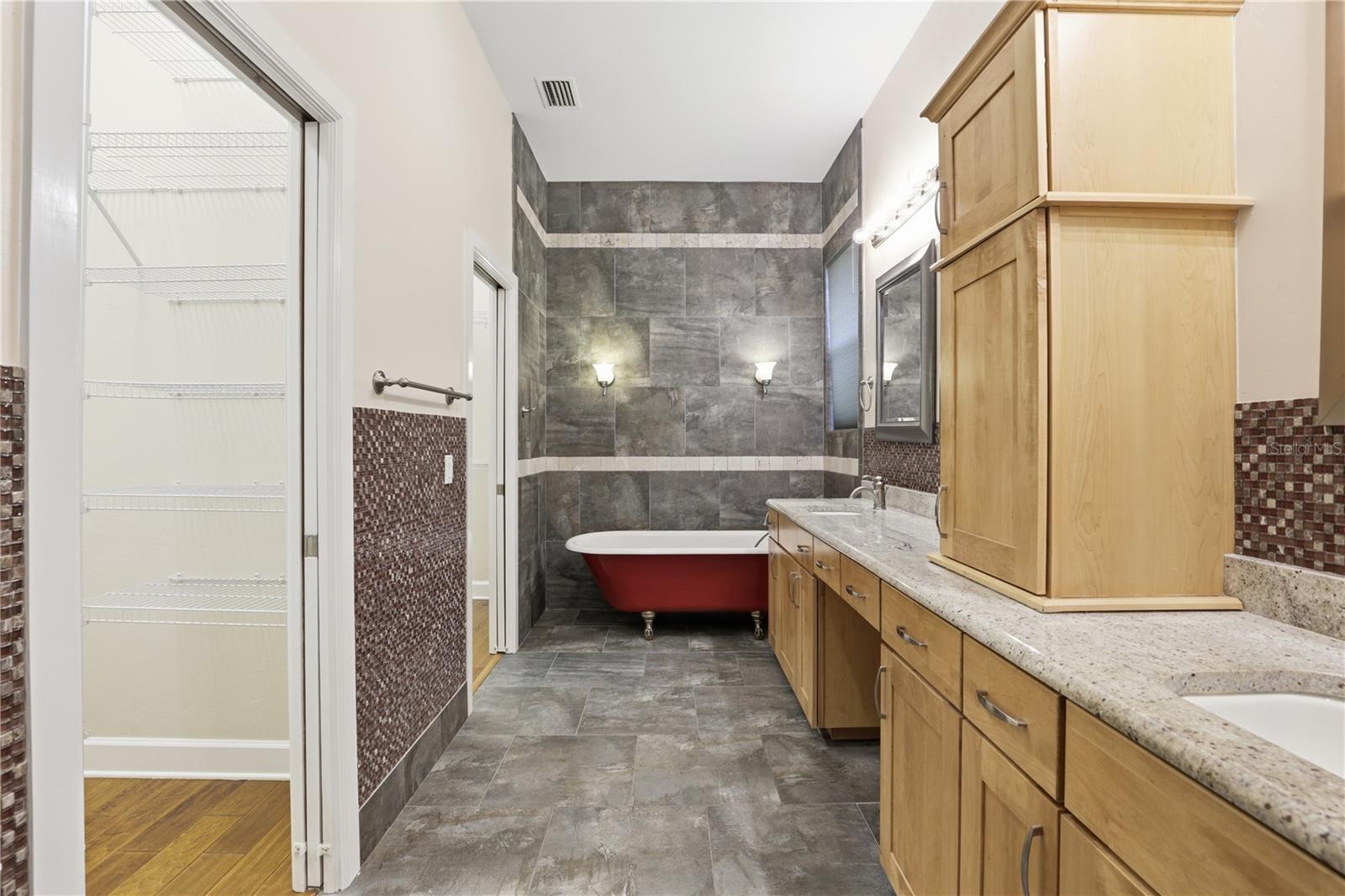 Image 35 of 67 For 8963 80th Avenue