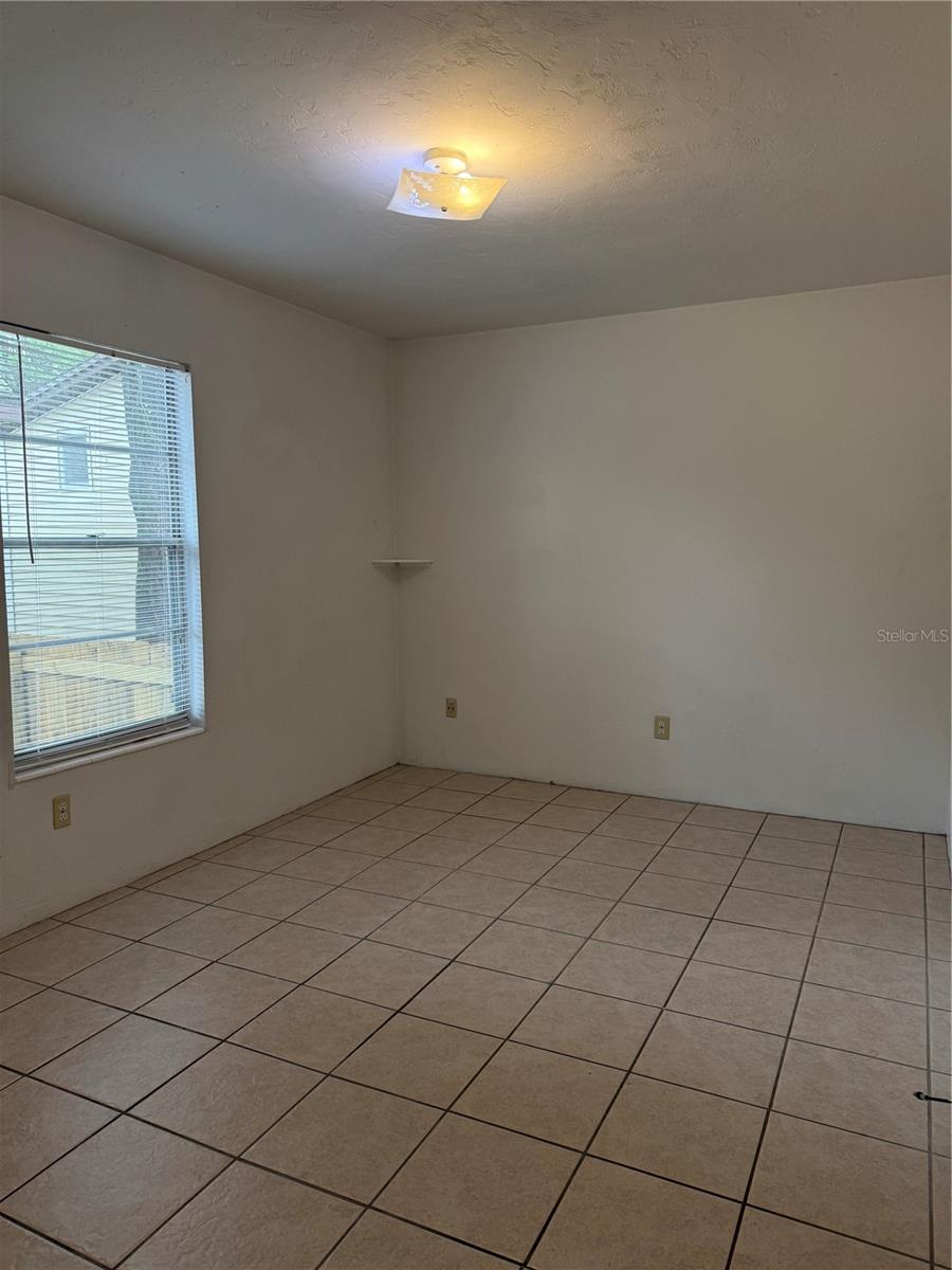 Image 12 of 17 For 537 30th Avenue