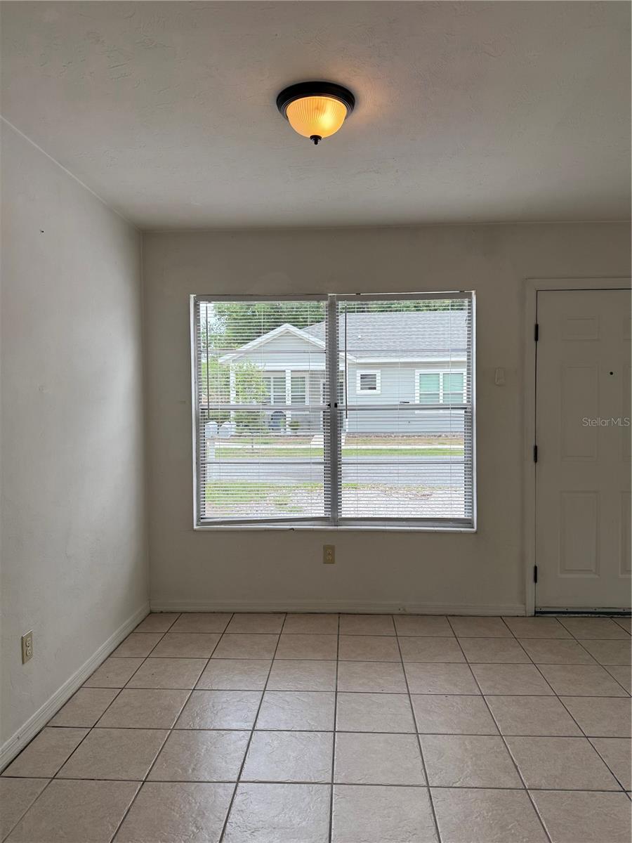 Image 4 of 17 For 537 30th Avenue