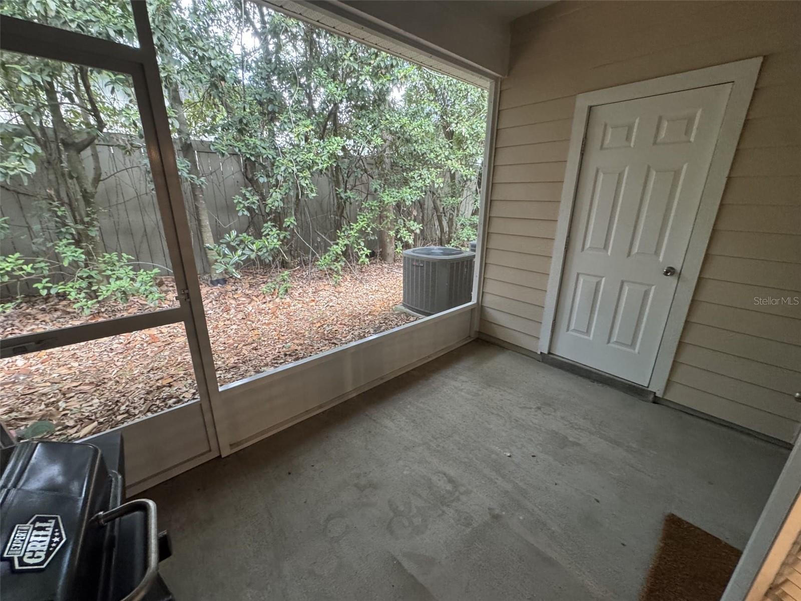 Image 20 of 23 For 2508 35th Place M75