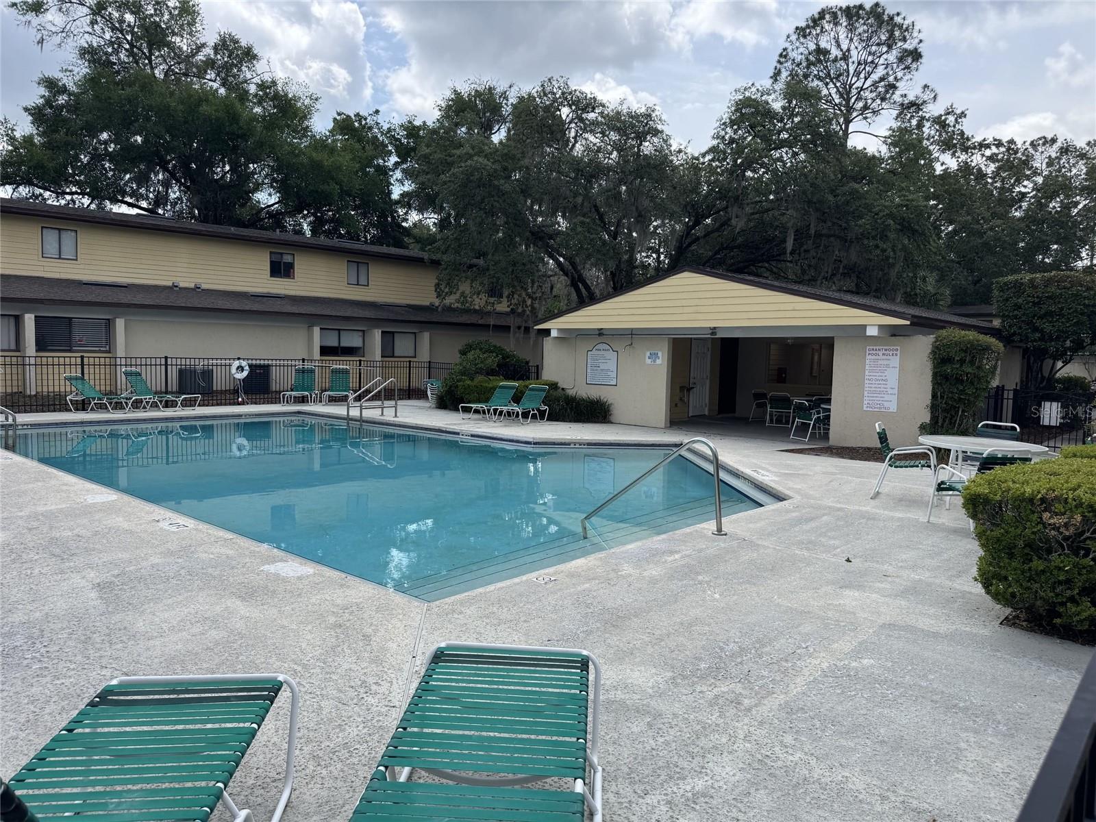 Image 21 of 23 For 2508 35th Place M75