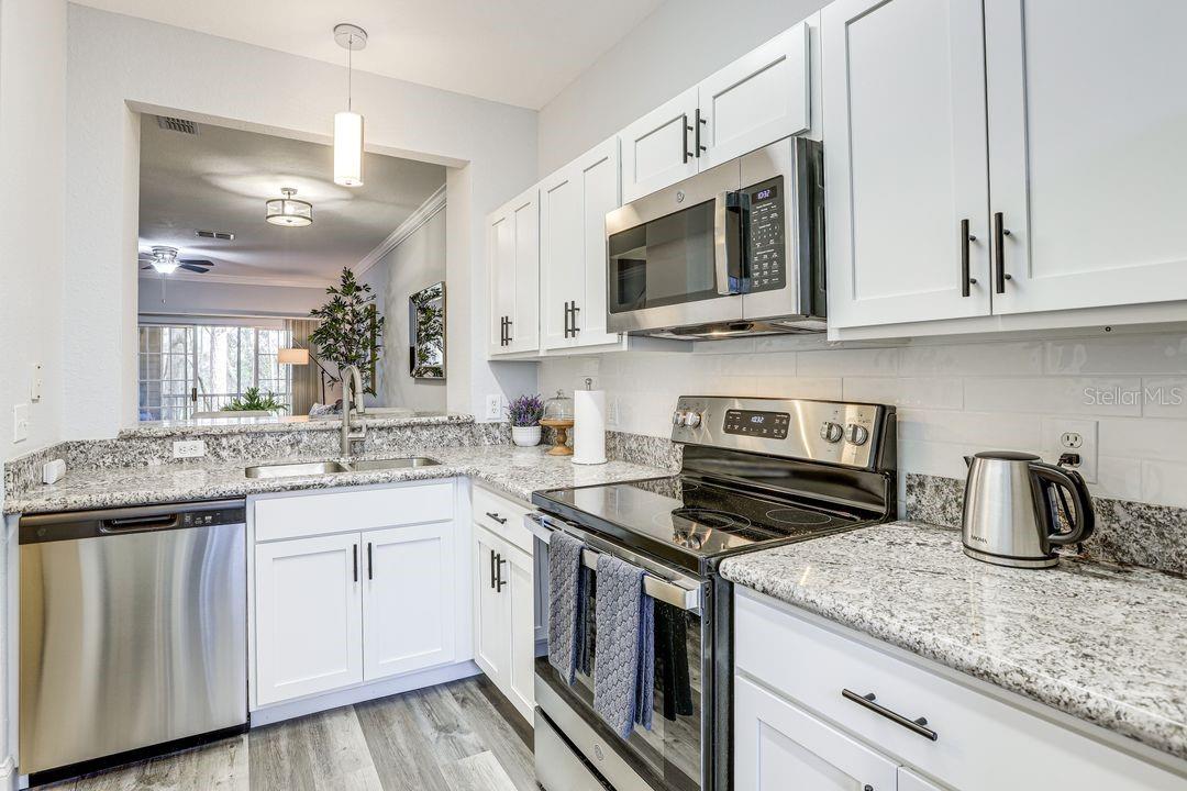 Image 12 of 27 For 4988 43rd Avenue 103