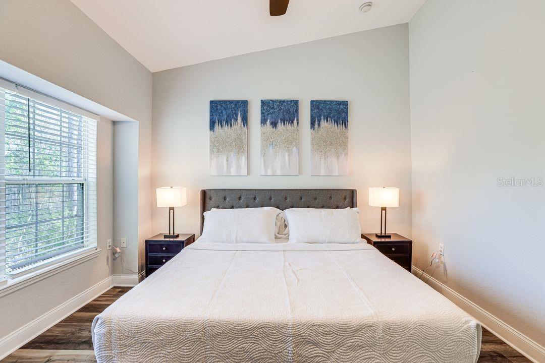 Image 17 of 27 For 4988 43rd Avenue 103