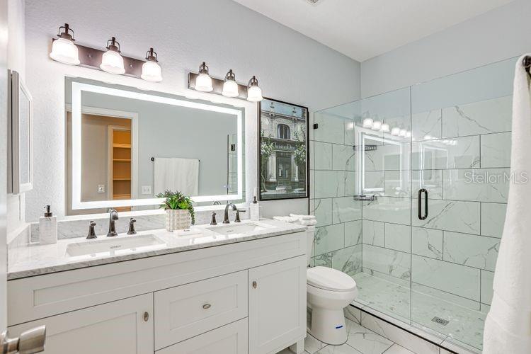Image 21 of 27 For 4988 43rd Avenue 103
