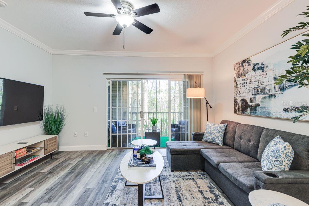 Image 6 of 27 For 4988 43rd Avenue 103