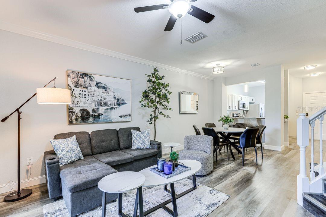 Image 7 of 27 For 4988 43rd Avenue 103