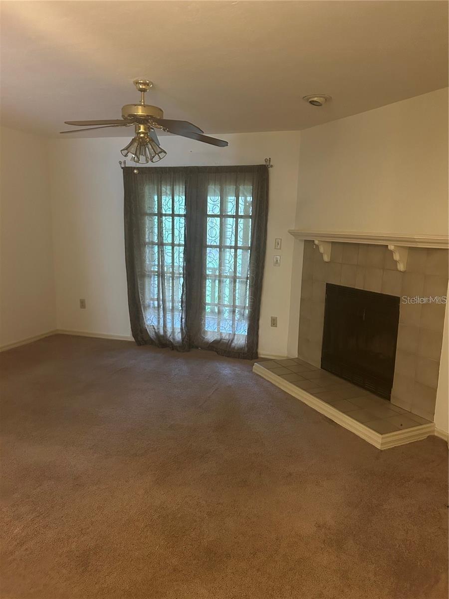 Image 4 of 10 For 5115 92nd Court