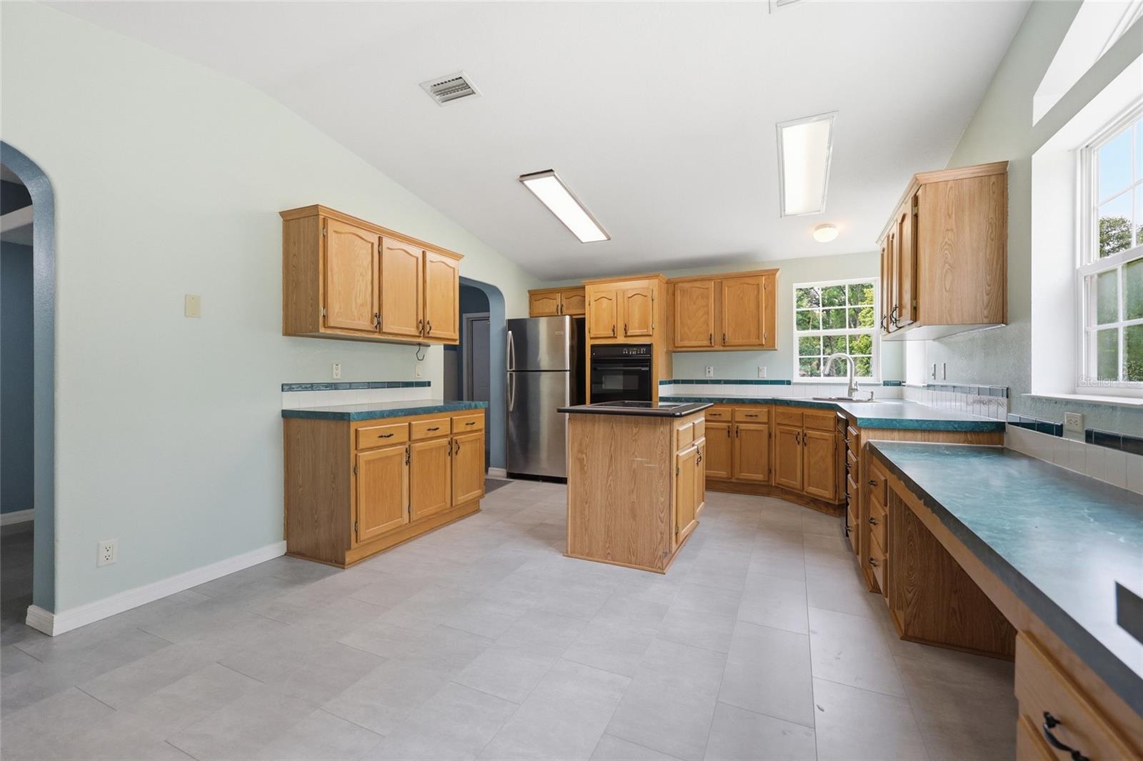 Image 11 of 31 For 9528 235th Terrace
