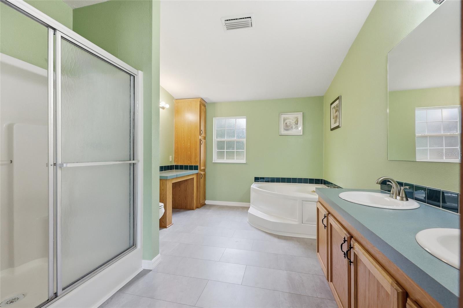 Image 14 of 31 For 9528 235th Terrace