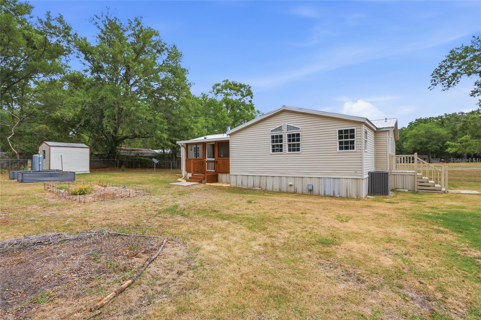 Image 22 of 31 For 9528 235th Terrace