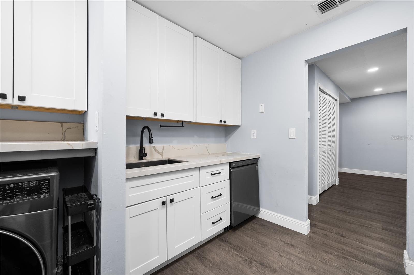 Image 19 of 29 For 2818 14th Drive 107