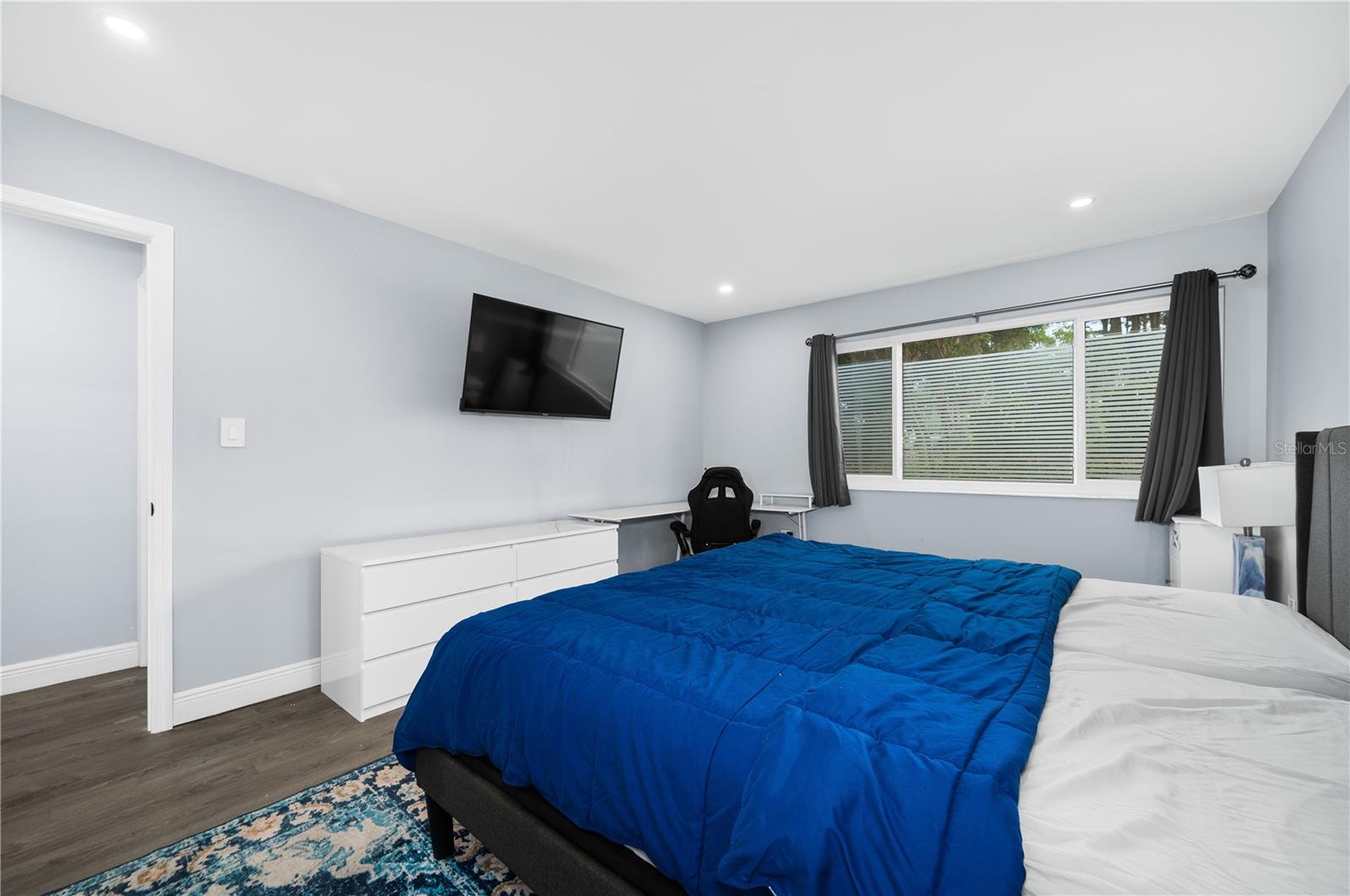 Image 24 of 29 For 2818 14th Drive 107