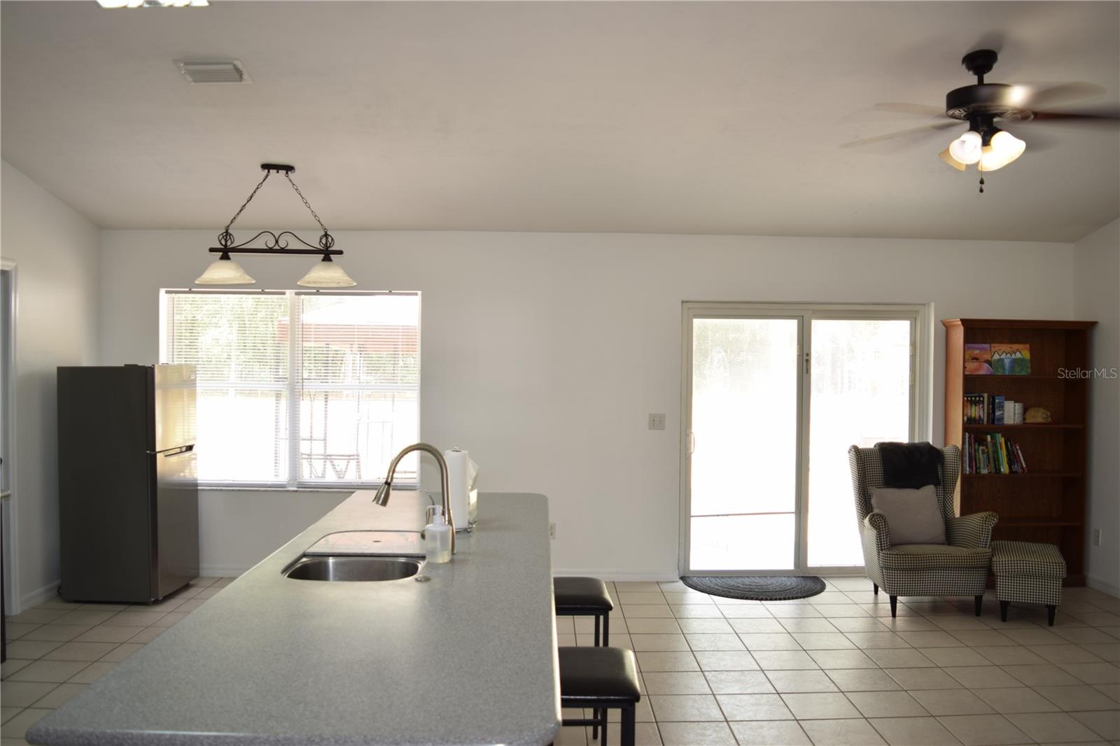 Image 18 of 36 For 20004 258th Drive