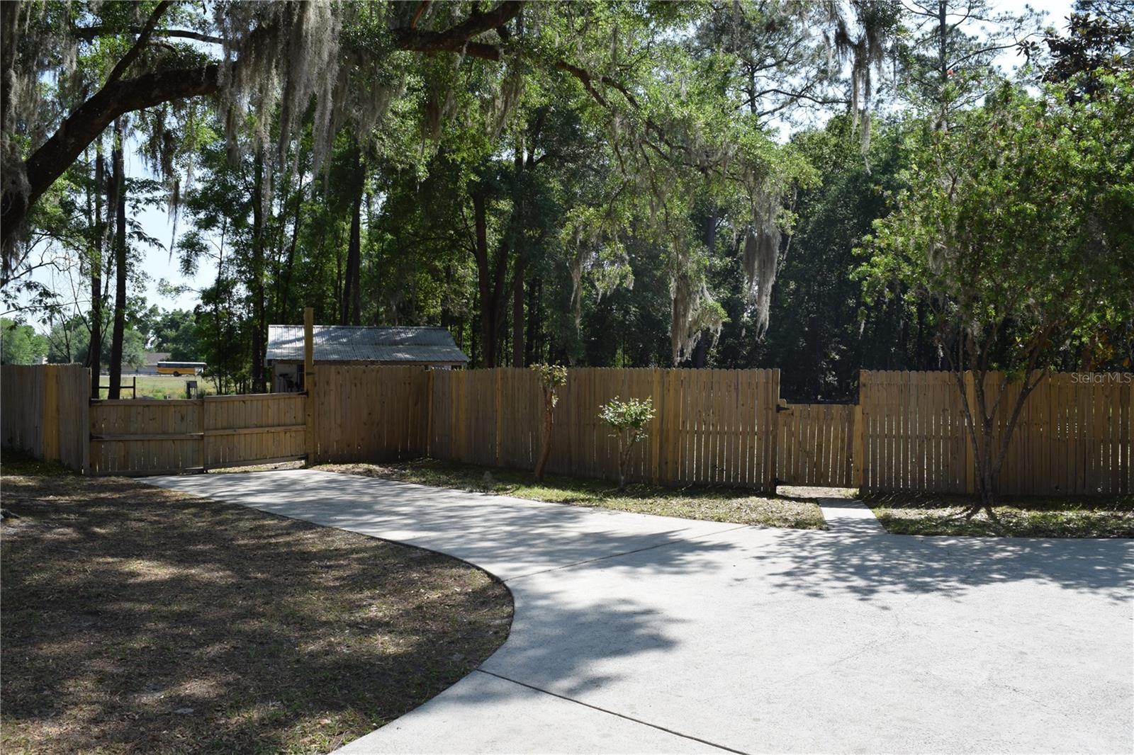 Image 7 of 36 For 20004 258th Drive