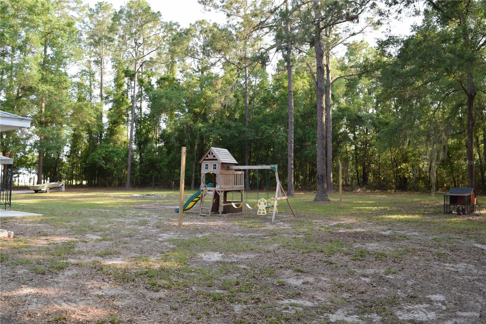 Image 9 of 36 For 20004 258th Drive