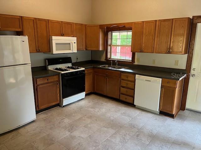 Image 3 of 9 For 350 249th Street