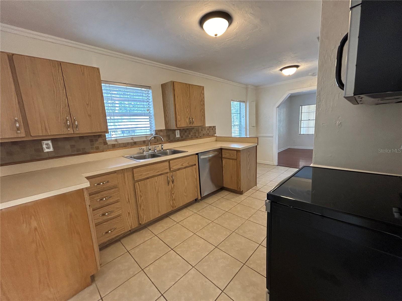 Image 10 of 30 For 3304 20th Street