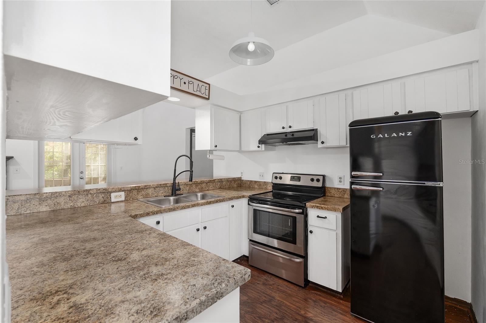 Image 11 of 30 For 8305 46th Lane