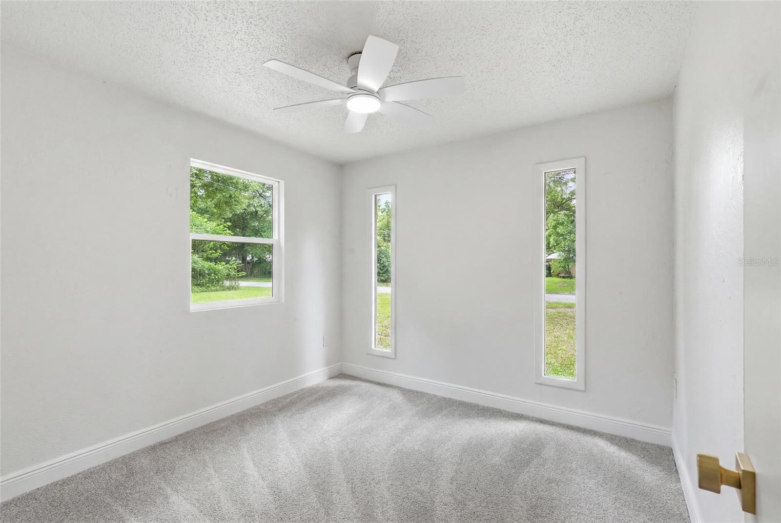 Image 21 of 28 For 2264 36th Avenue