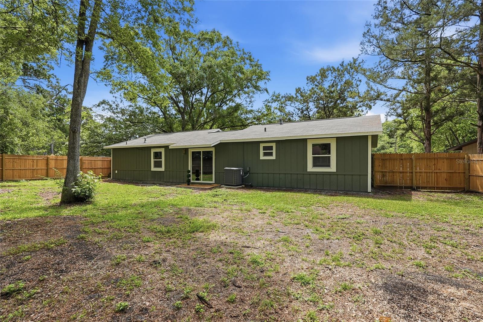 Image 26 of 28 For 2264 36th Avenue