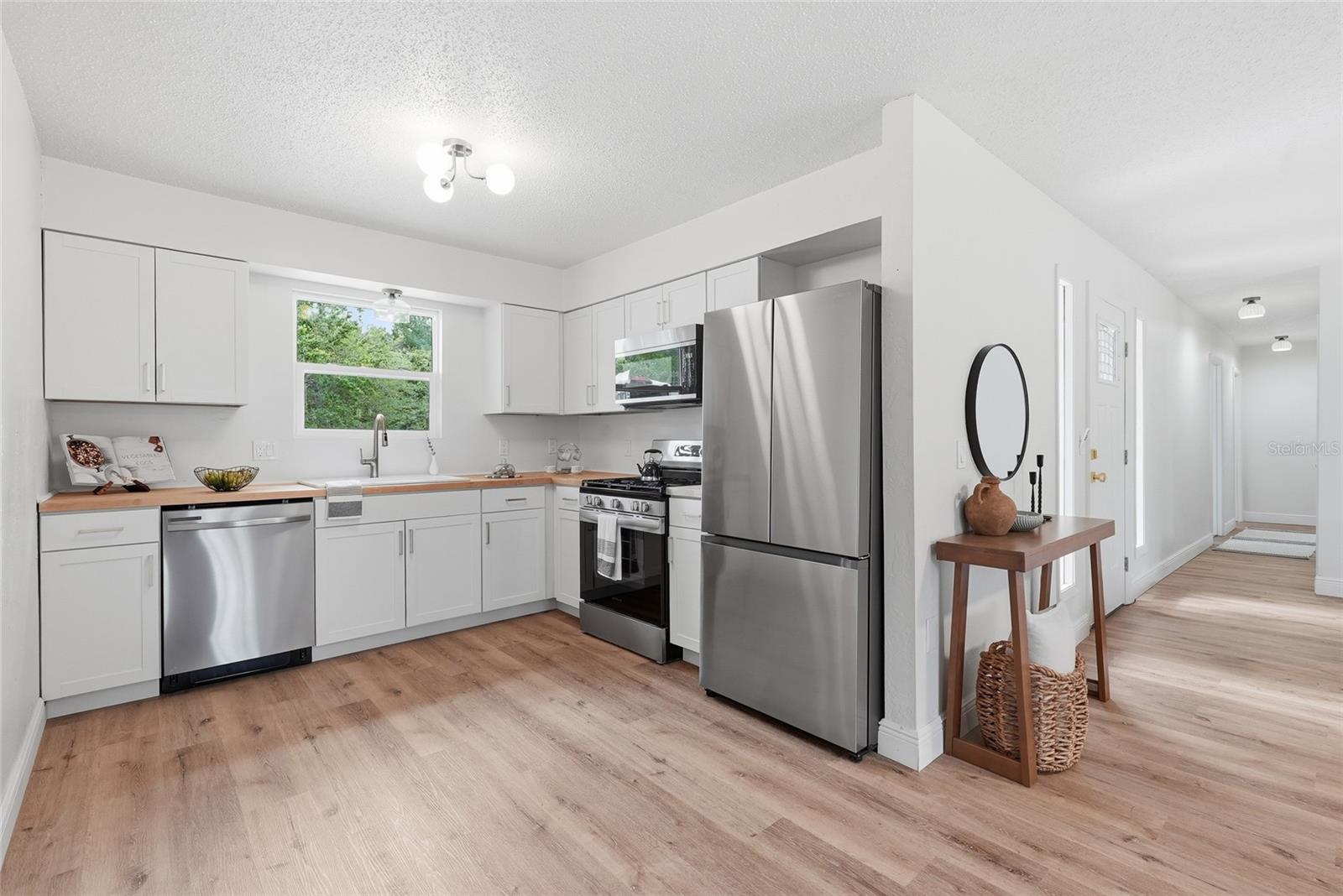 Image 9 of 28 For 2264 36th Avenue