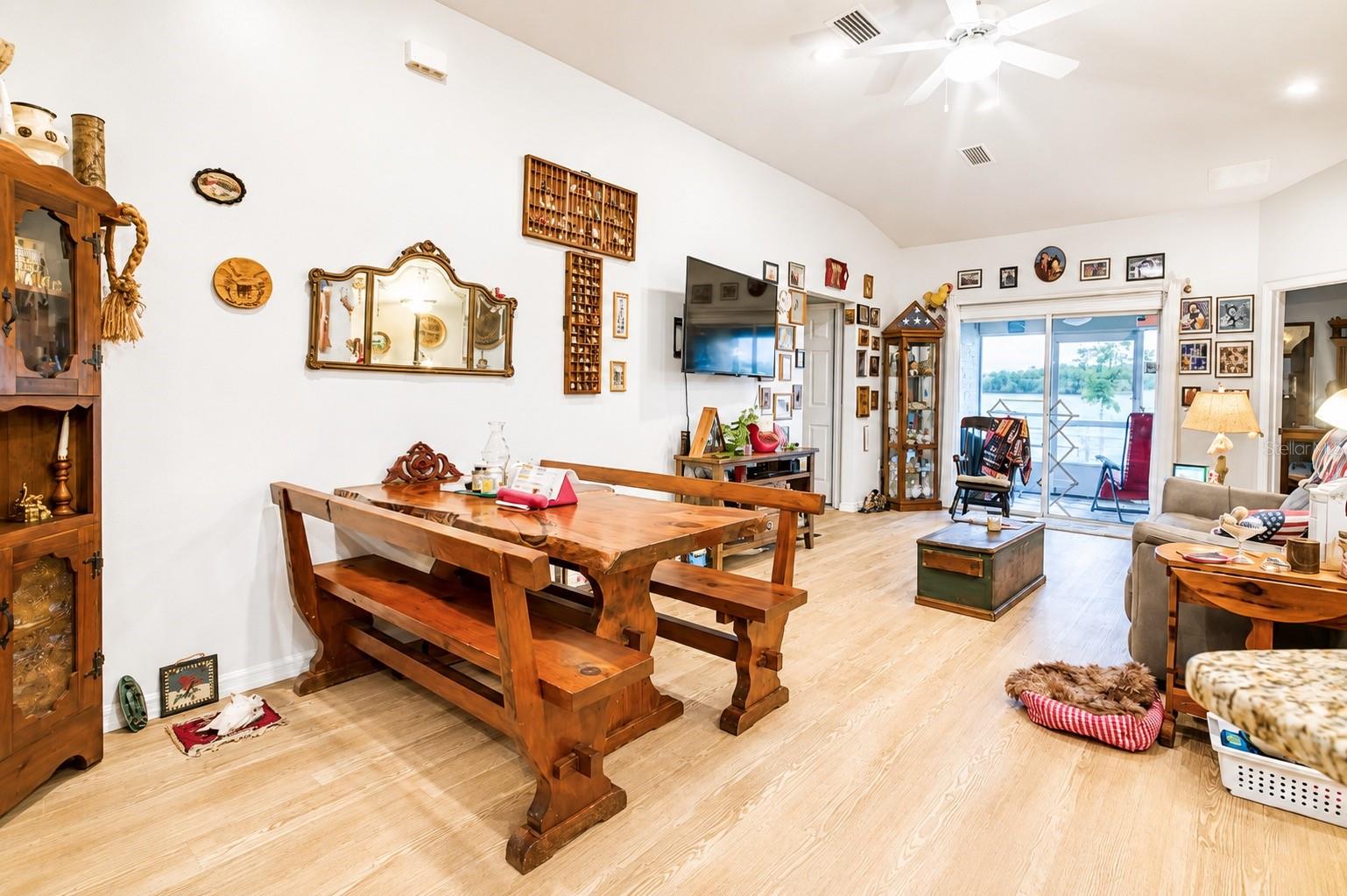 Image 10 of 65 For 10541 Drew Bryant Circle
