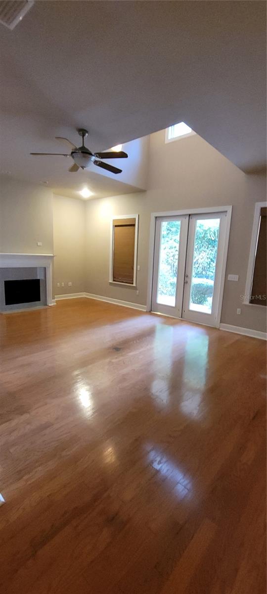 Image 21 of 60 For 4011 21st Terrace