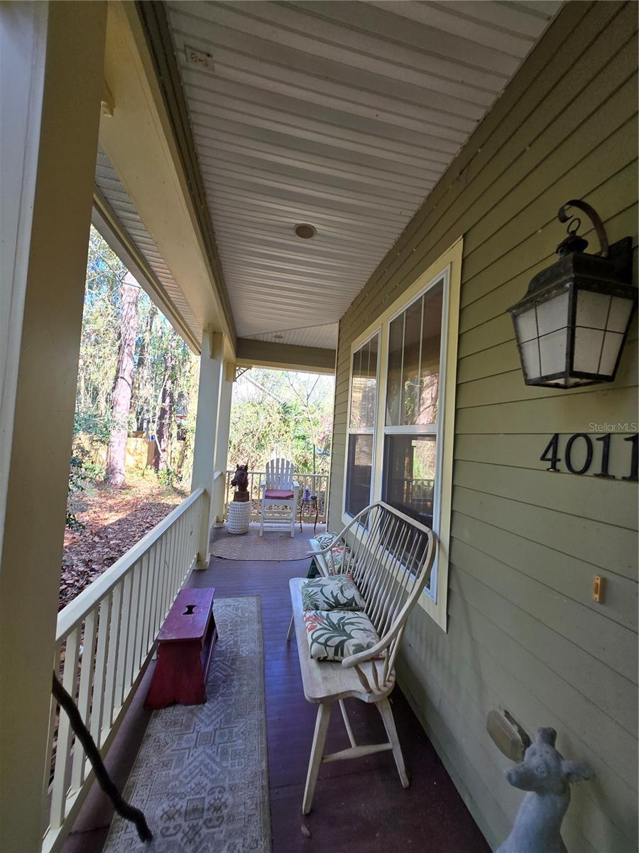 Image 3 of 60 For 4011 21st Terrace
