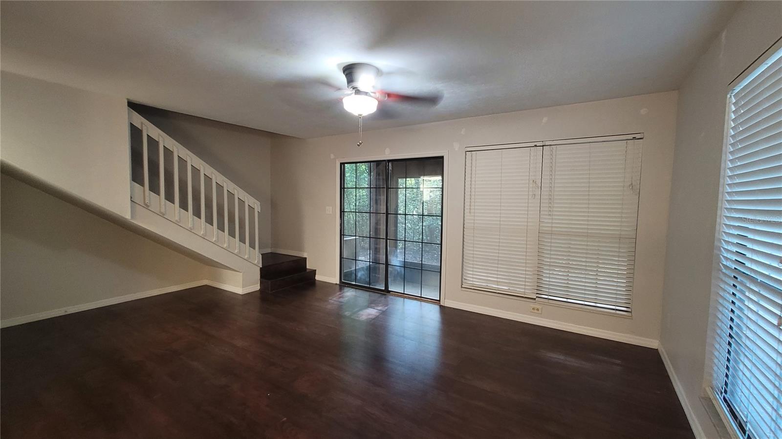 Image 3 of 13 For 819 Sw 57th Terrace