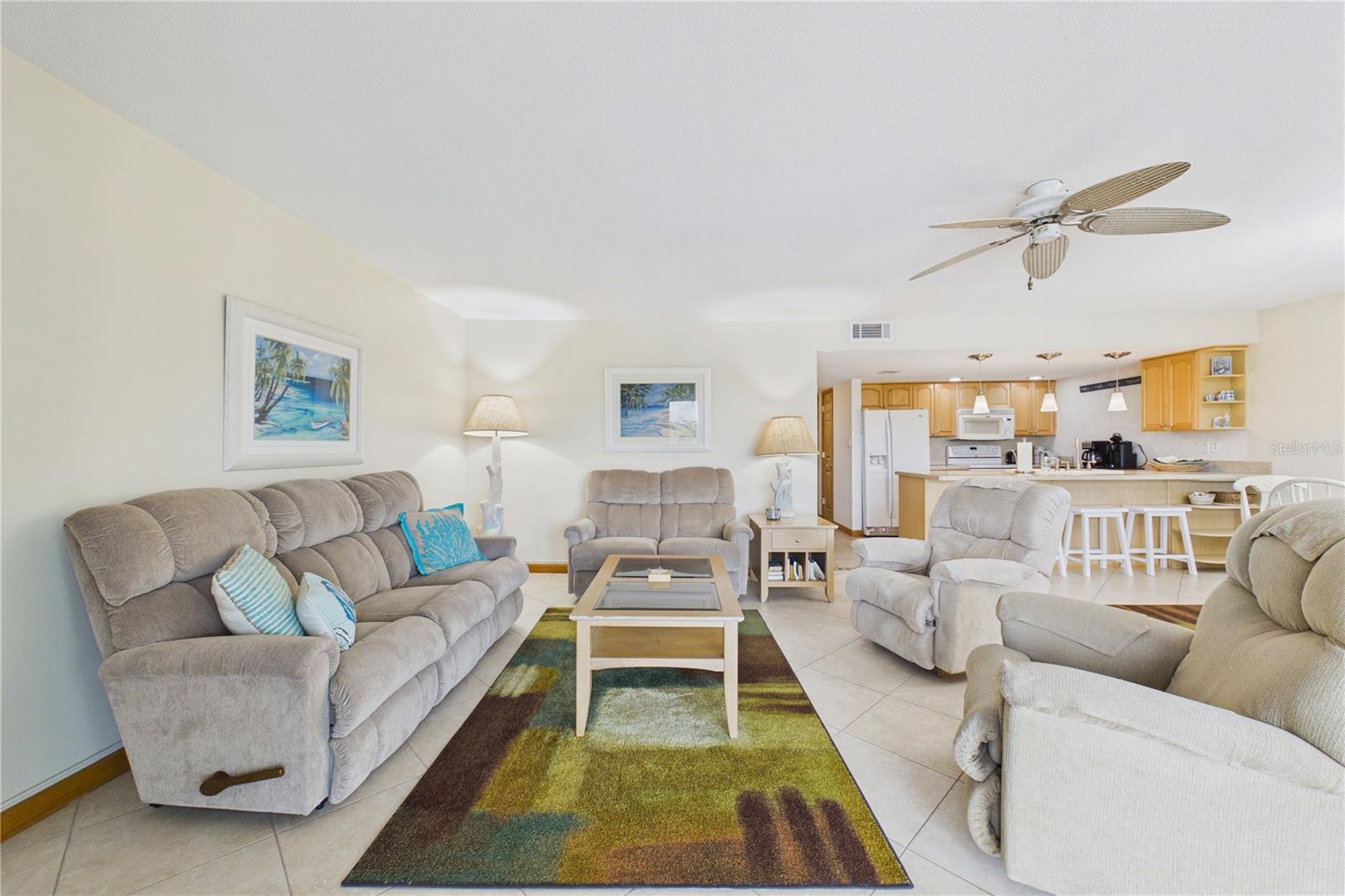 Image 14 of 50 For 19610 Gulf Boulevard 206