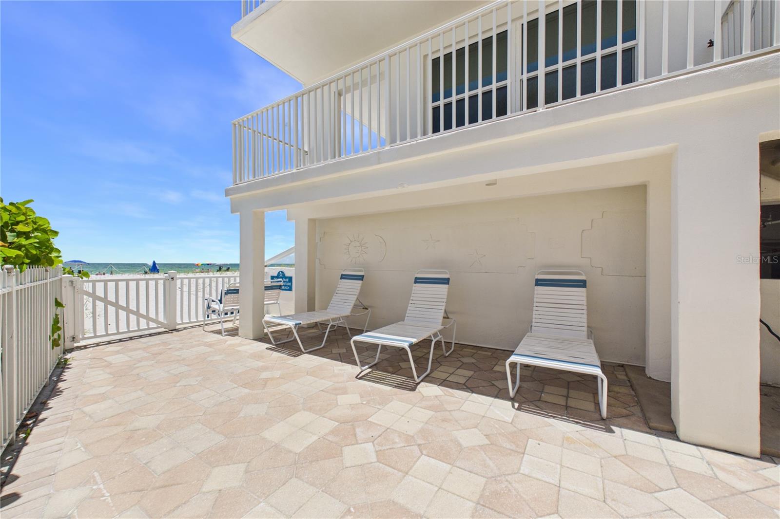 Image 36 of 50 For 19610 Gulf Boulevard 206