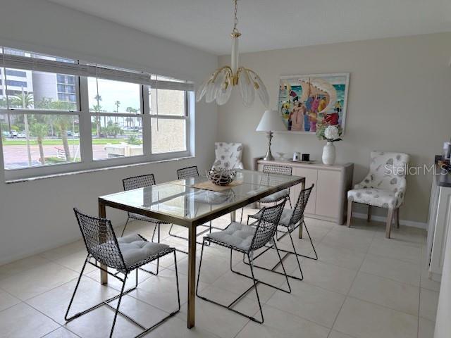 Image 10 of 21 For 1621 Gulf Boulevard 201