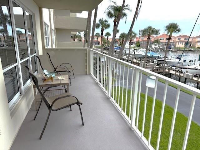 Image 4 of 21 For 1621 Gulf Boulevard 201