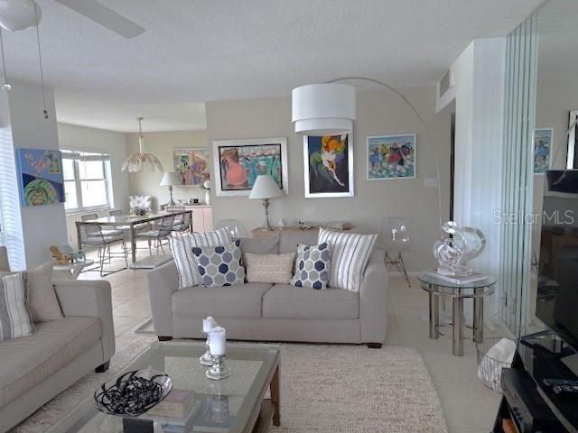 Image 7 of 21 For 1621 Gulf Boulevard 201