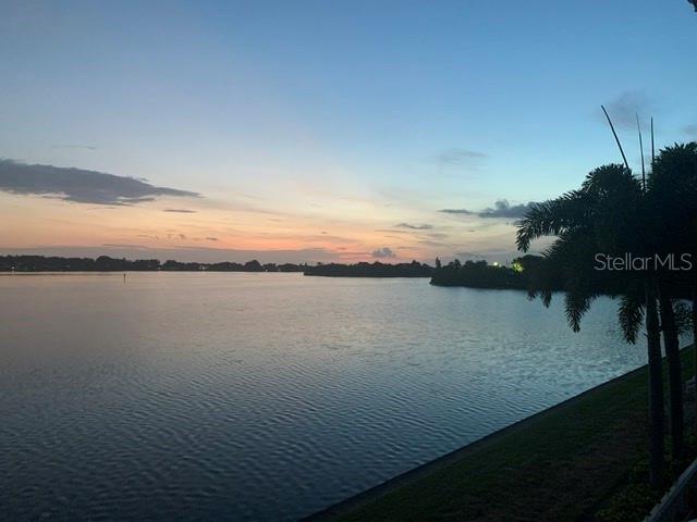 Image 55 of 62 For 201 Pompano Drive Se C Furnishe