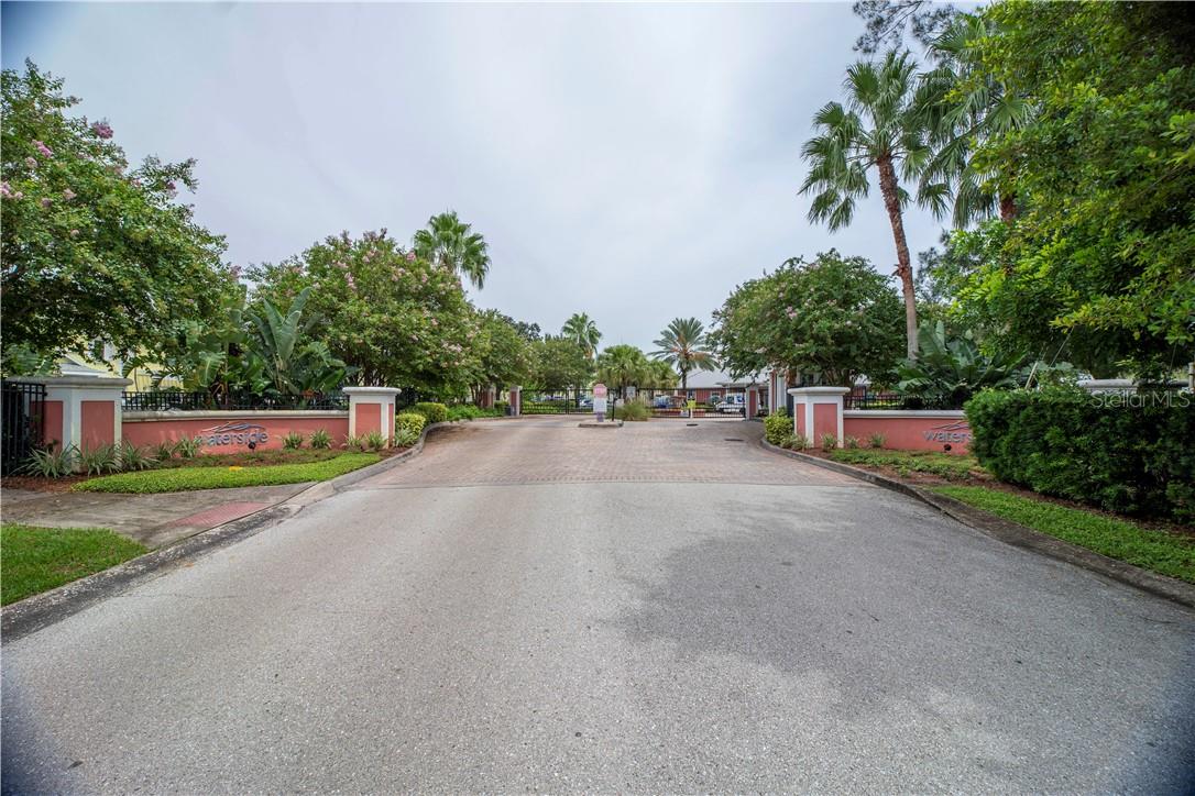 Image 57 of 62 For 201 Pompano Drive Se C Furnishe