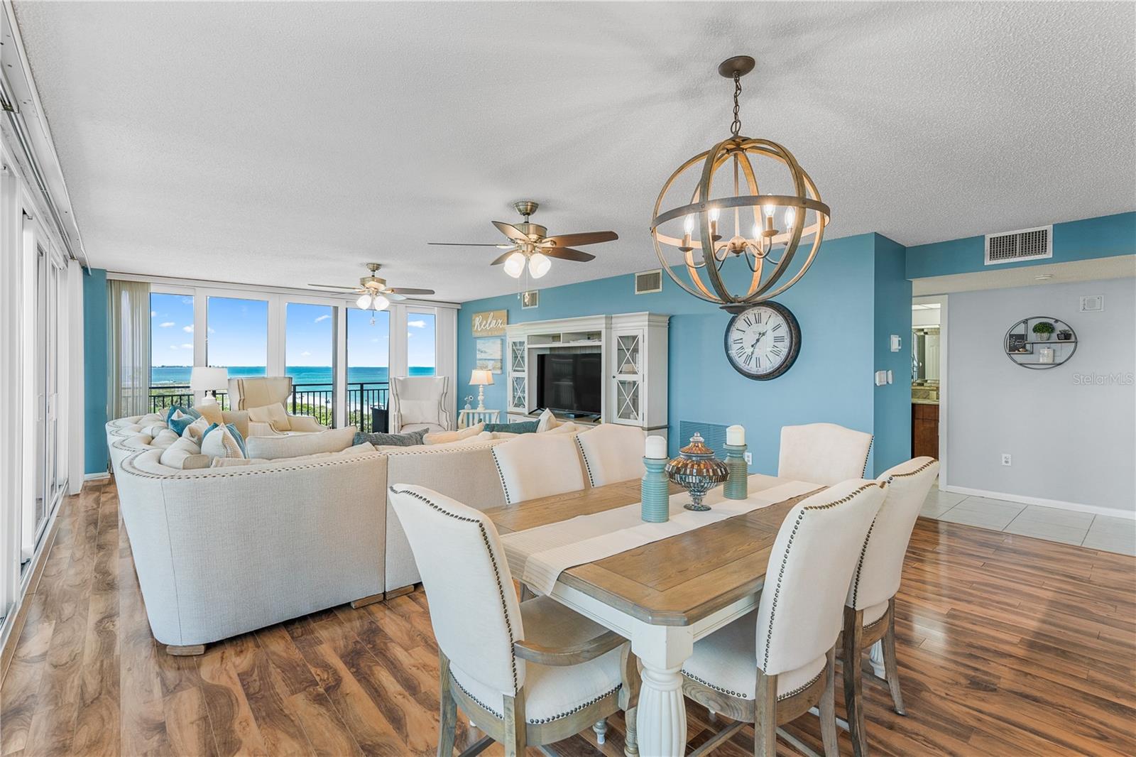 Image 10 of 54 For 7650 Bayshore Drive 401