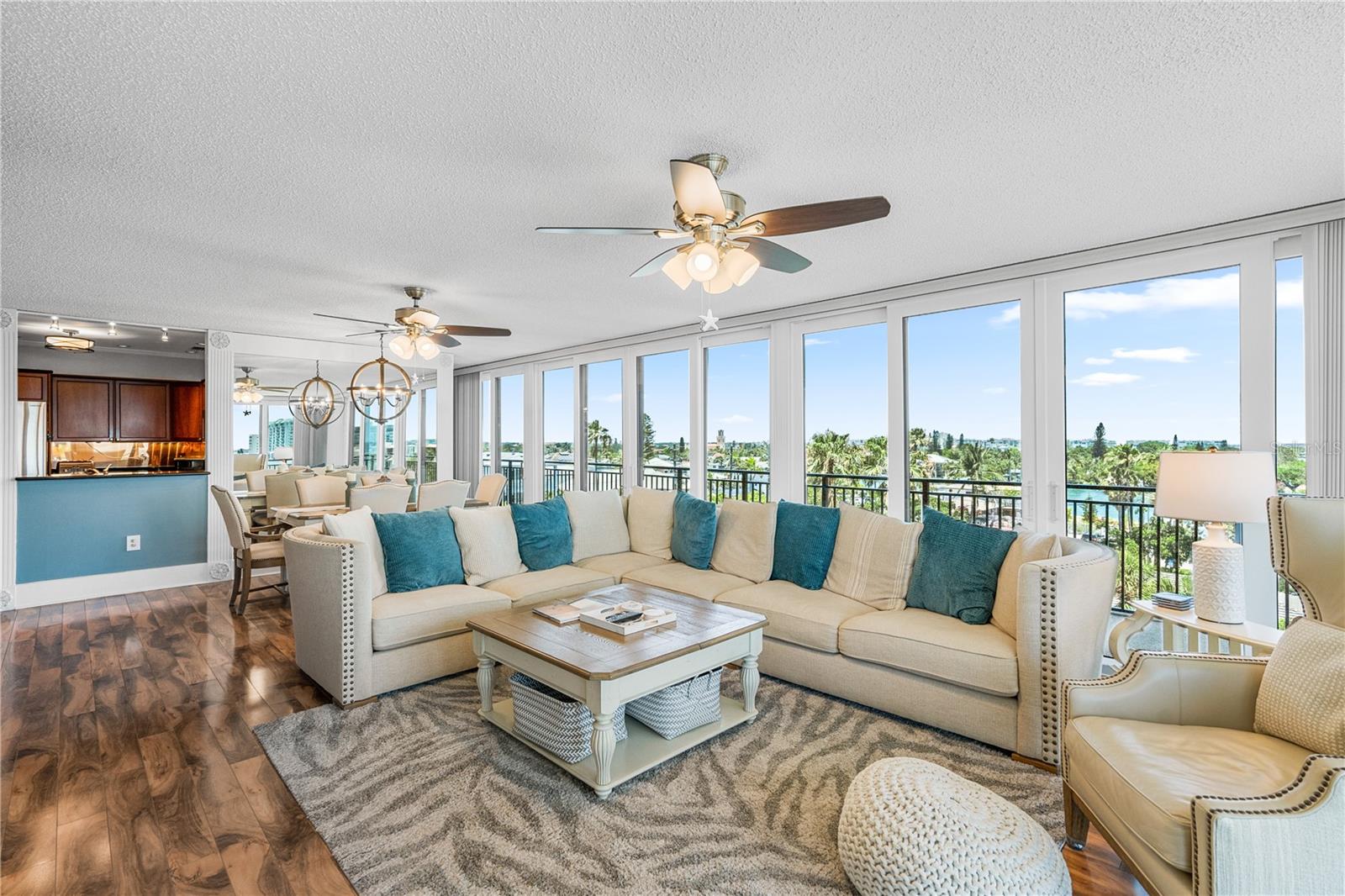Image 14 of 54 For 7650 Bayshore Drive 401