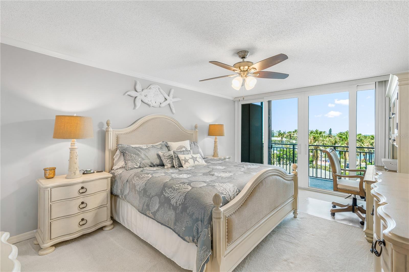 Image 28 of 54 For 7650 Bayshore Drive 401