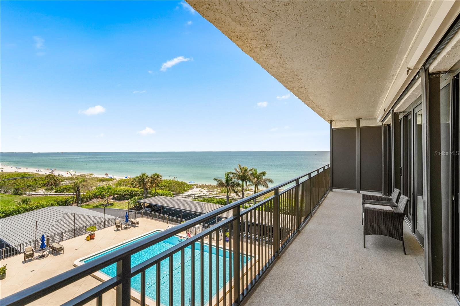 Image 34 of 54 For 7650 Bayshore Drive 401