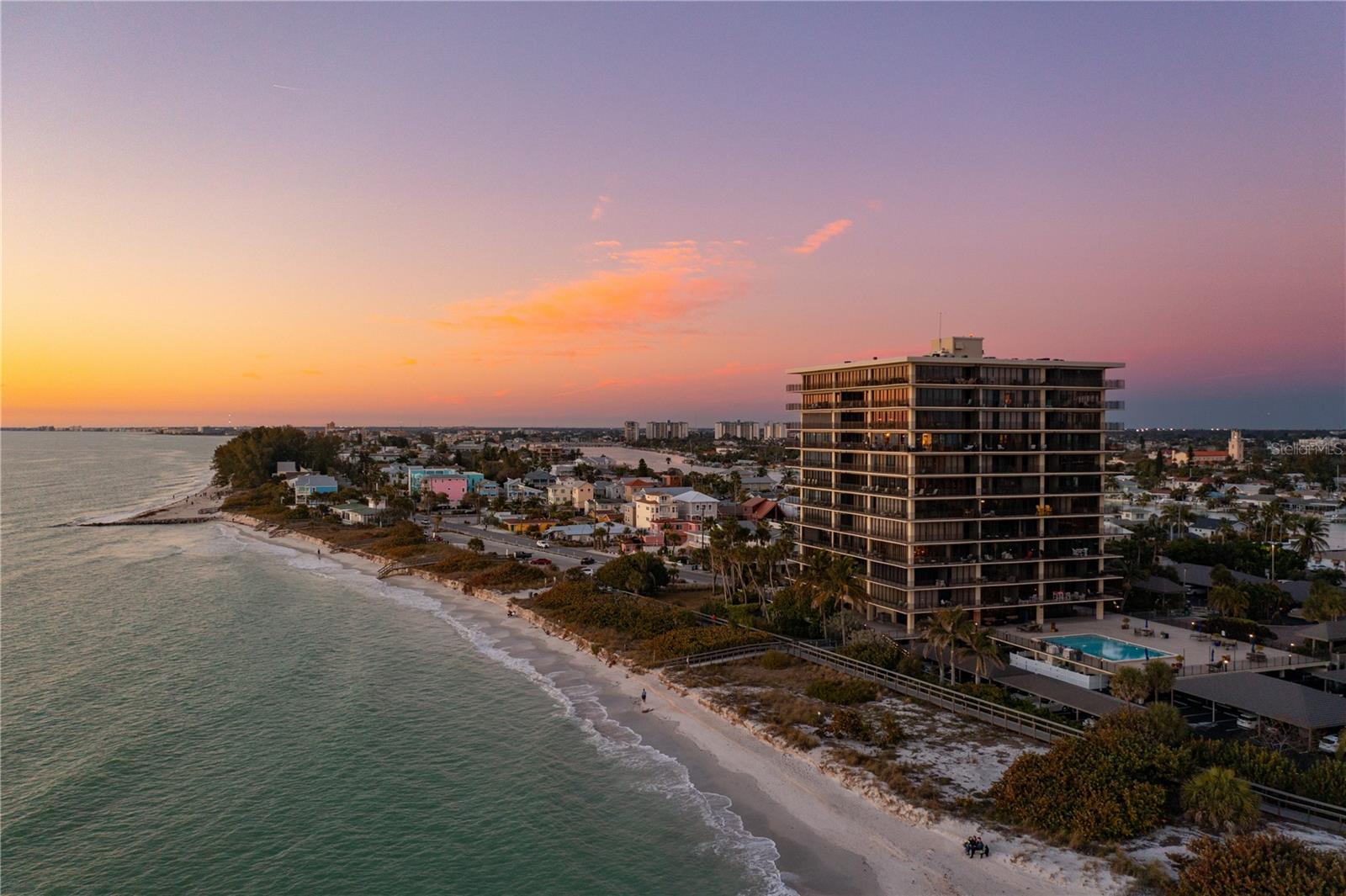Image 4 of 54 For 7650 Bayshore Drive 401