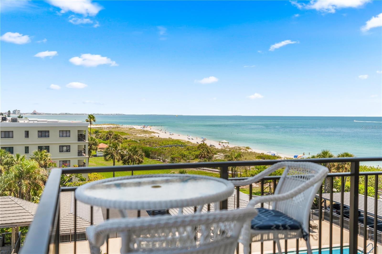 Image 40 of 54 For 7650 Bayshore Drive 401
