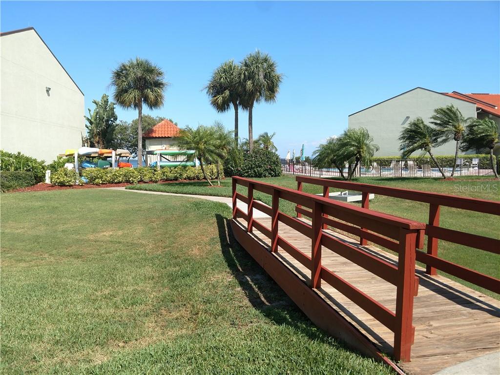 Image 36 of 39 For 1515 Pinellas Bayway S 8