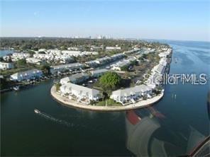 Image 33 of 90 For 5110 Coquina Key Drive Se C Furnishe