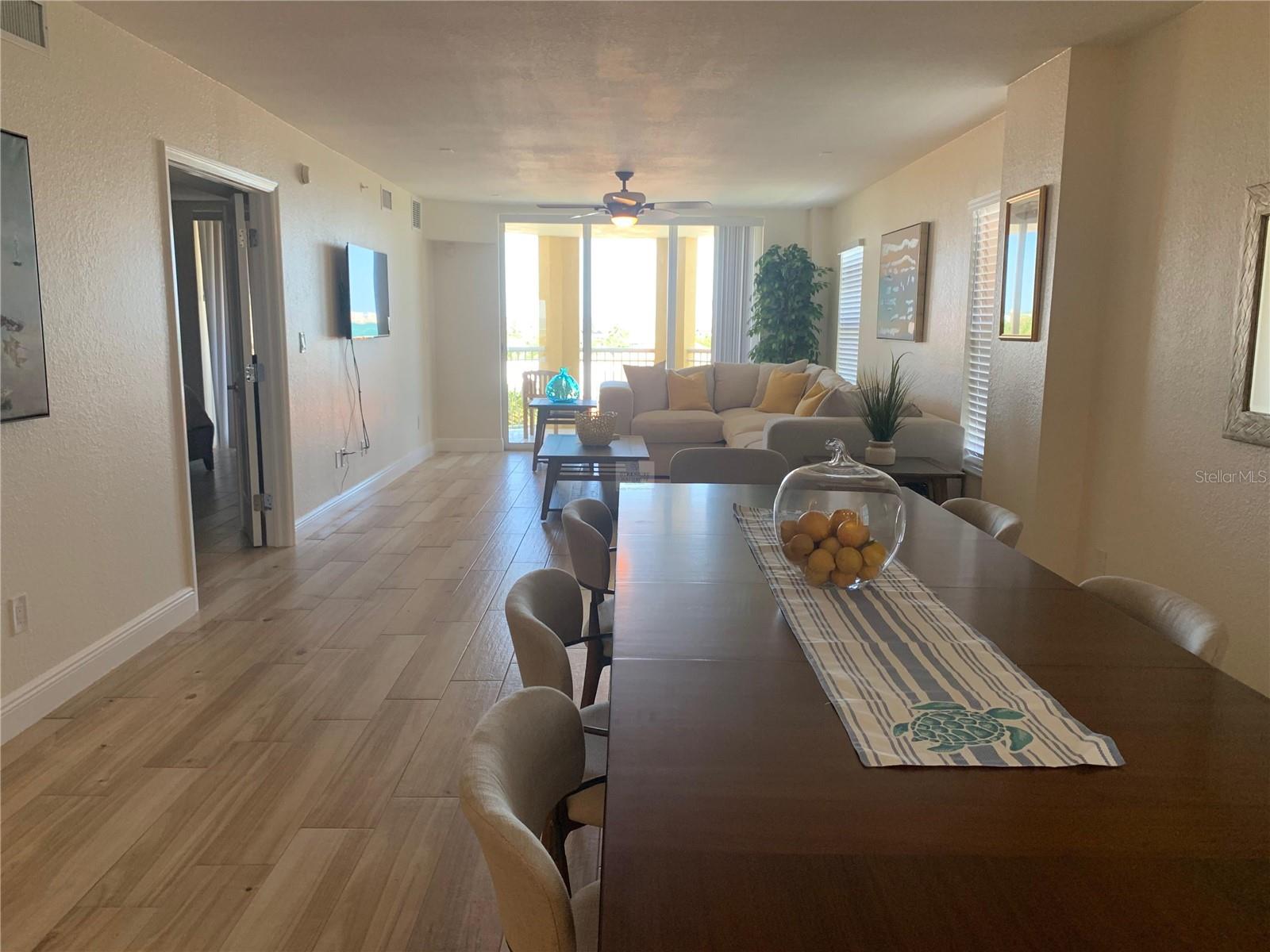 Image 11 of 38 For 5353 Gulf Boulevard A401