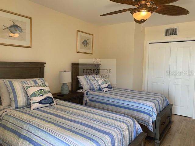 Image 23 of 38 For 5353 Gulf Boulevard A401