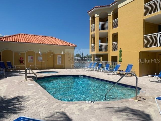 Image 28 of 38 For 5353 Gulf Boulevard A401