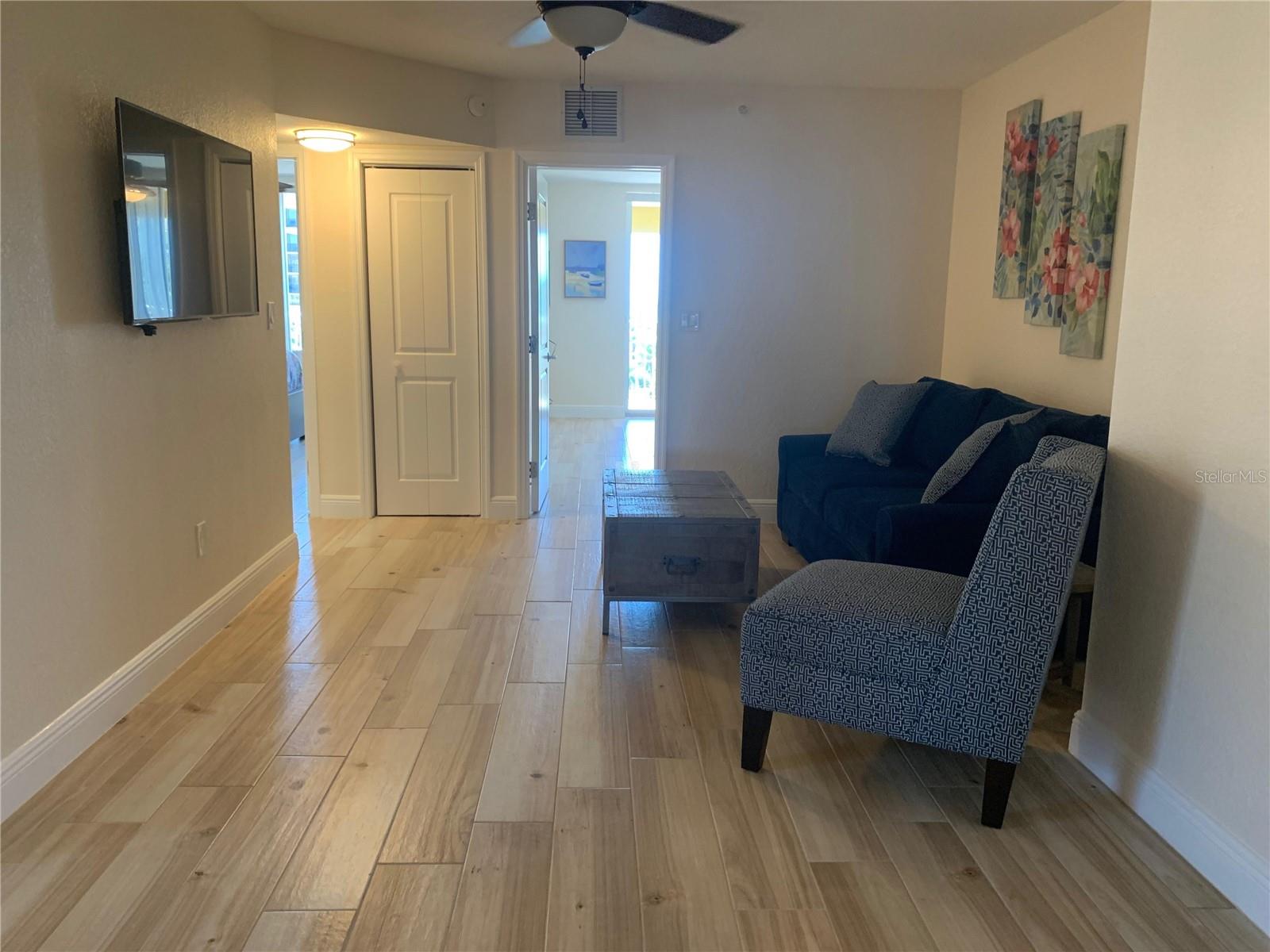 Image 32 of 38 For 5353 Gulf Boulevard A401